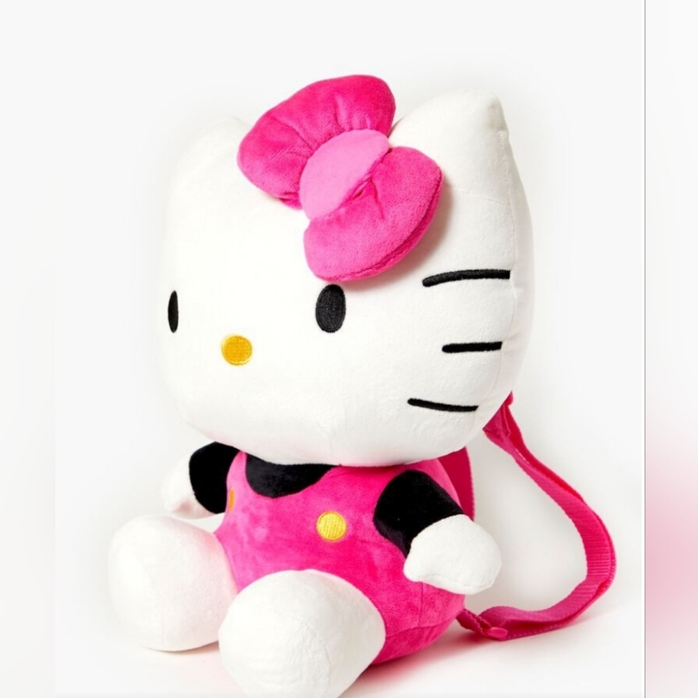 ✨️HELLO KITTY SOFT MEDIUM SIZED BACKPACK NWT✨️